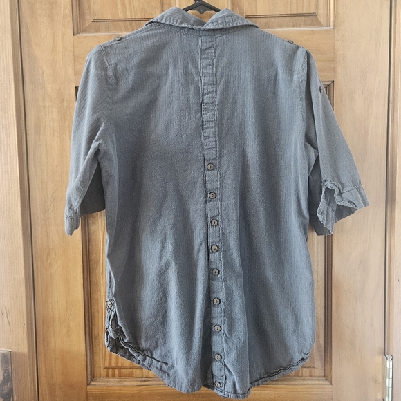 Passport Women's Button Top - Picture 5 of 7